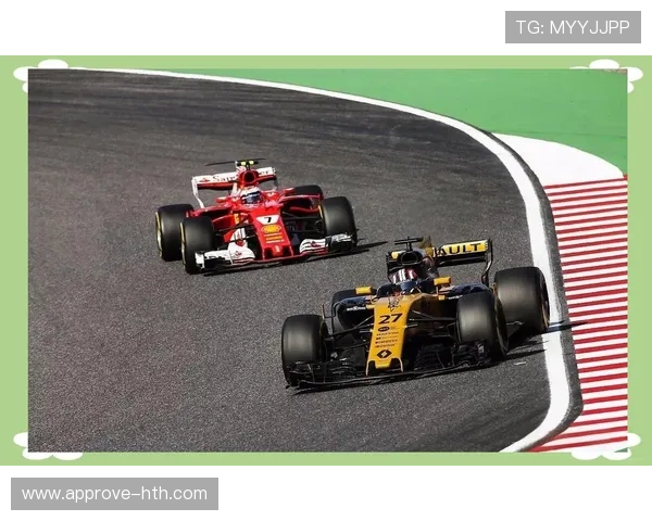 F1赛季焦点：梅赛德斯与红牛的激烈对决引发车迷热议